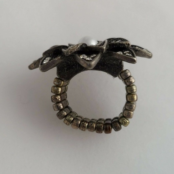 Flower Fashion Adjustable Rings Lot of 3 Rhinestone Faux Pearl Green Silver Tone - Picture 9 of 11